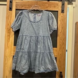 Lalavon denim puff-sleeve tiered dress (size S).